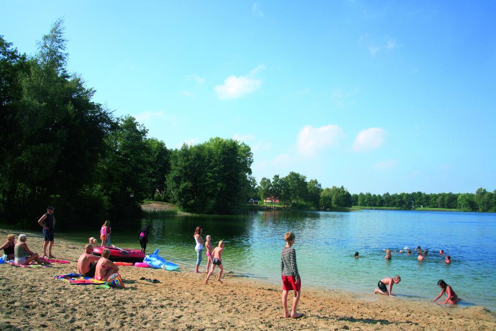 Villapark Akenveen Tynaarlo 객실 사진